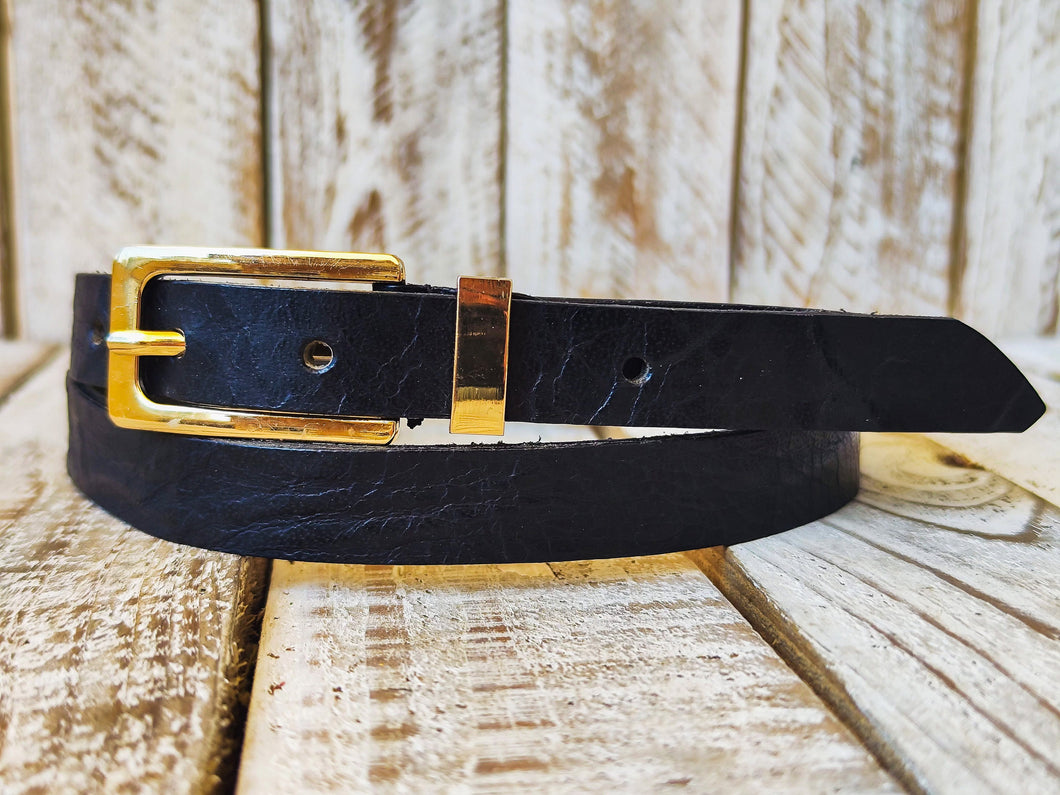 Sleek Black Leather Belt with Elegant Gold Buckle - Stylish Versatile Accessory