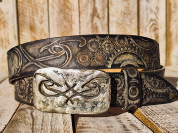 Unique Motorcycle Gear Buckle Leather Belt in Vintage Style