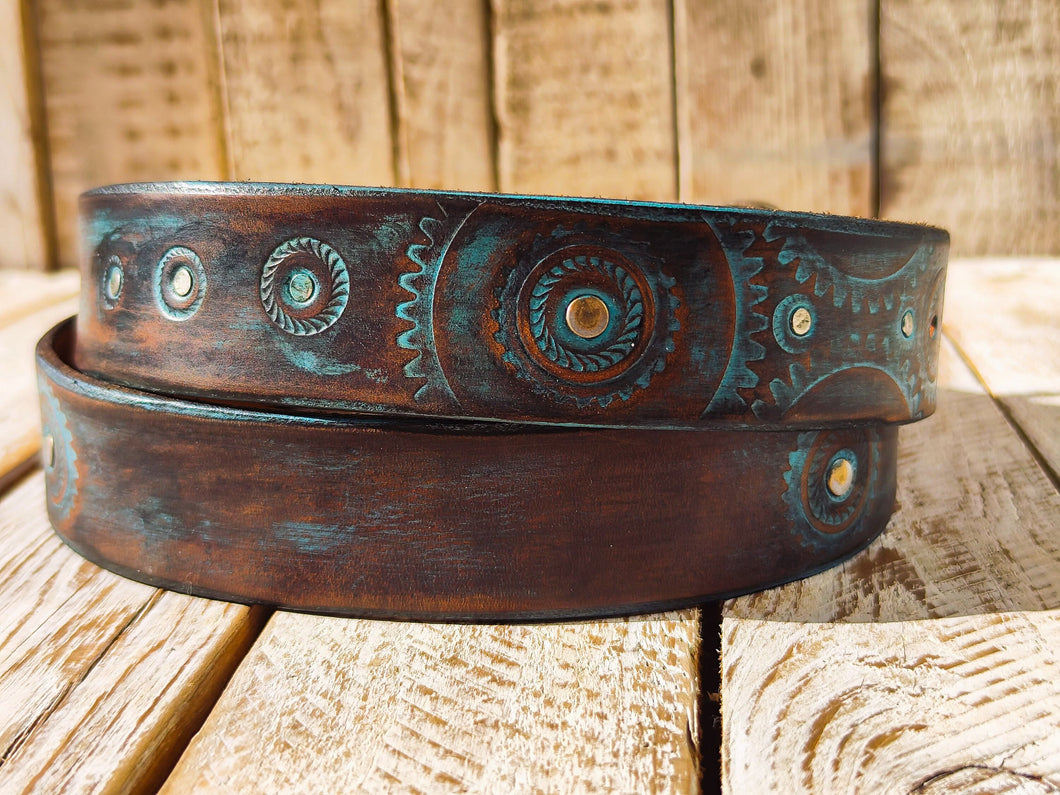Unique Handmade Leather Belt with Turquoise Motorcycle Gear Design - 36cm Ishaor