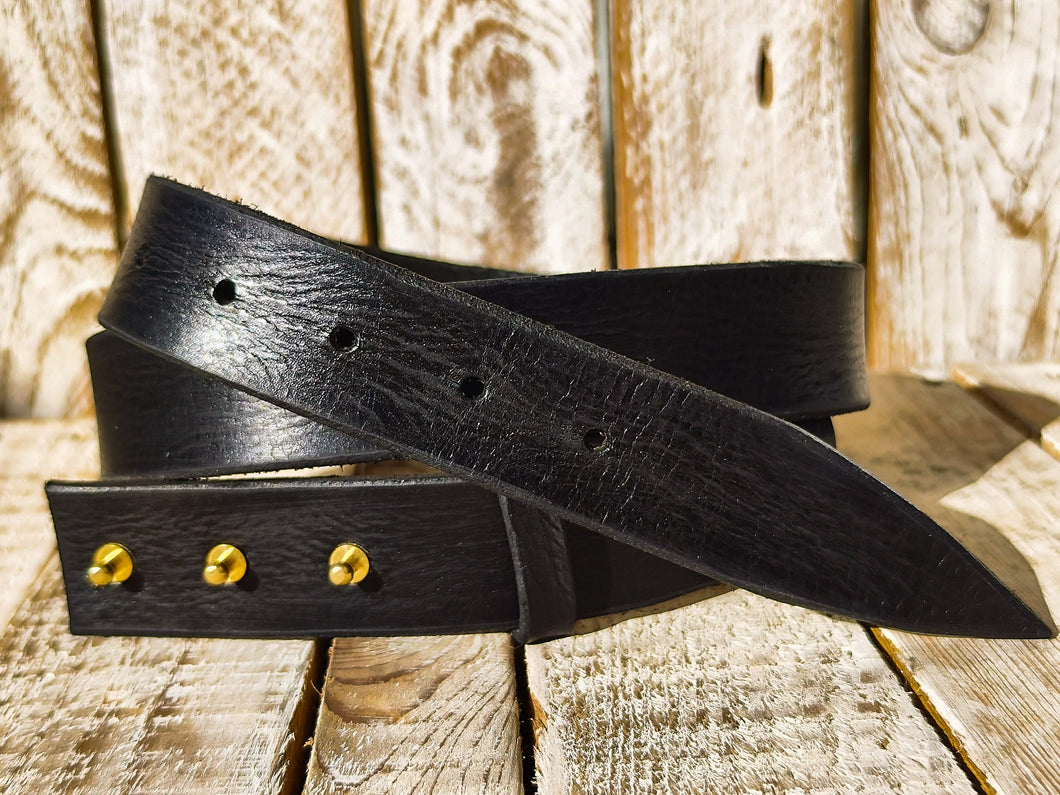 Handmade Black Leather Belt - Elegant Versatile for Casual and Formal Wear - 32cm Width - No-Buckle Design