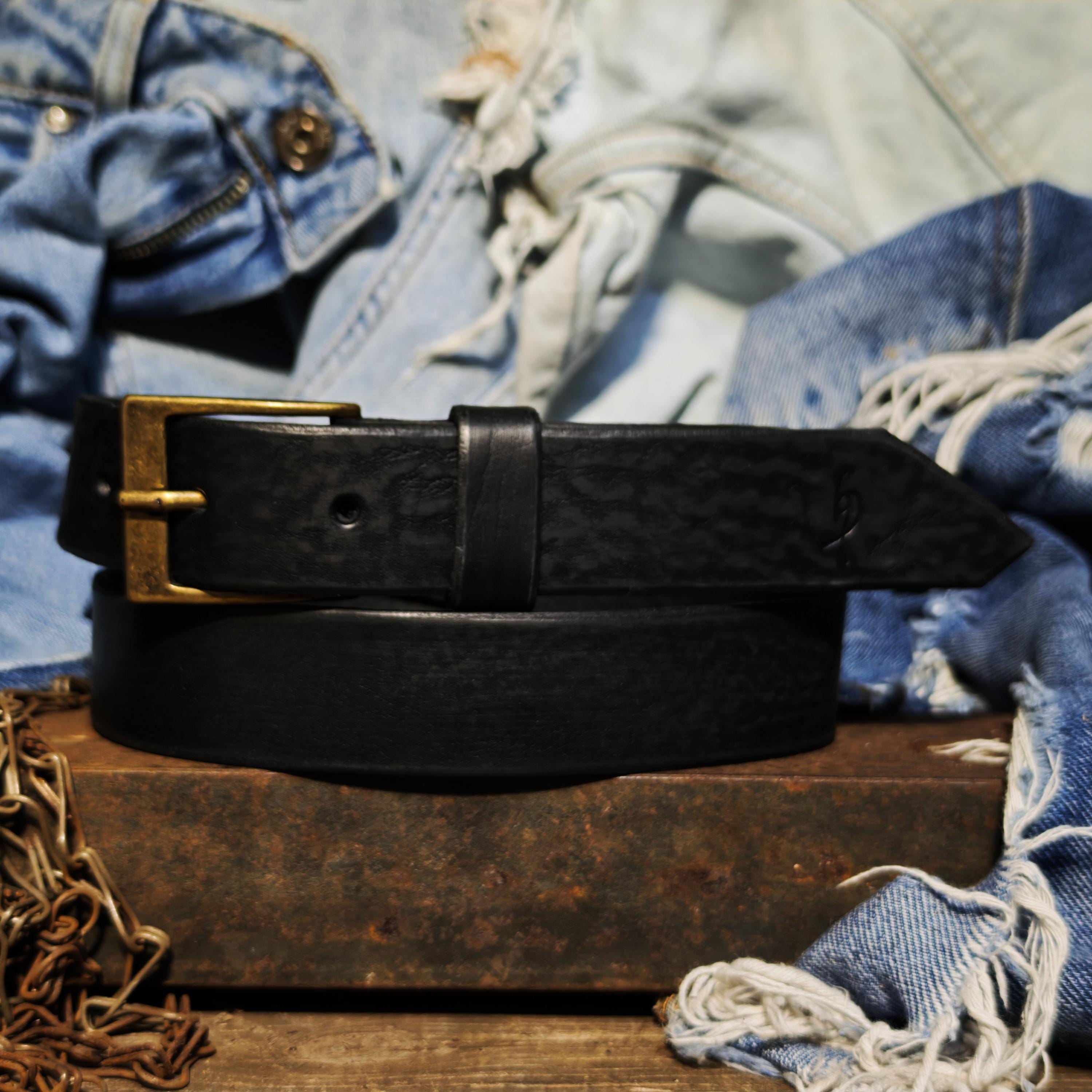 Mens Black Leather Belt - Vintage Style Genuine Quality Accessories for Him
