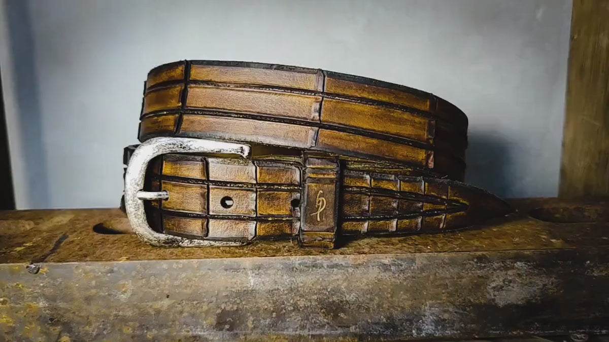 Handmade Brown Leather Belt – Hand-Carved Crocodile Texture – Artisan Leather Belt