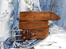 Vintage brown belt
