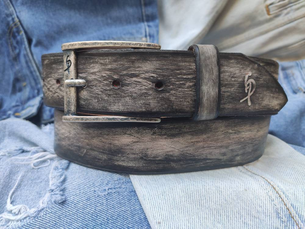 Vintage Leather Belt - White Gray with Black Wash