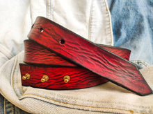 Buckleless Belt - Red with Black Wash